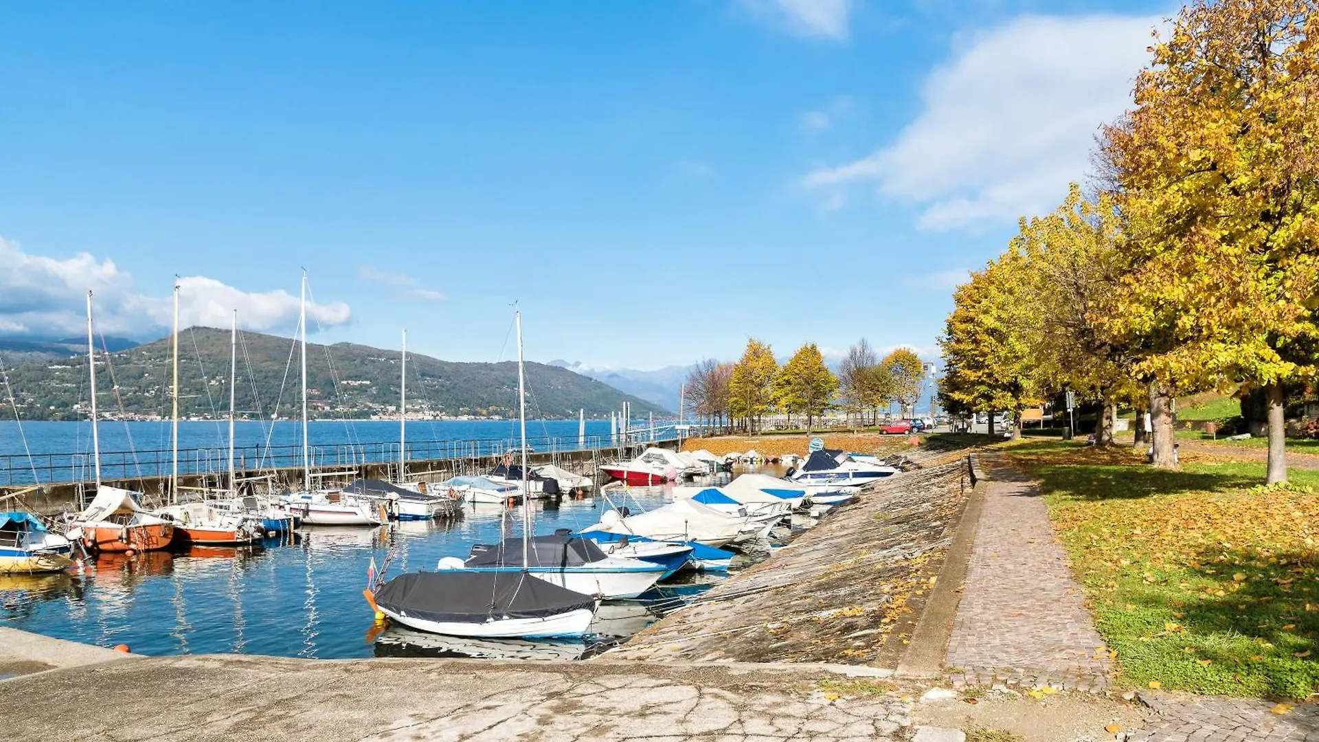 Holiday home Riva Del Caolino - Happy Rentals Ispra