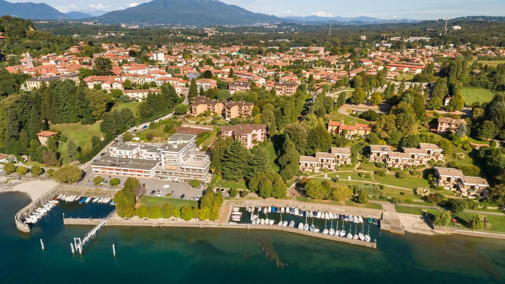 Riva Del Caolino - Happy Rentals Ispra